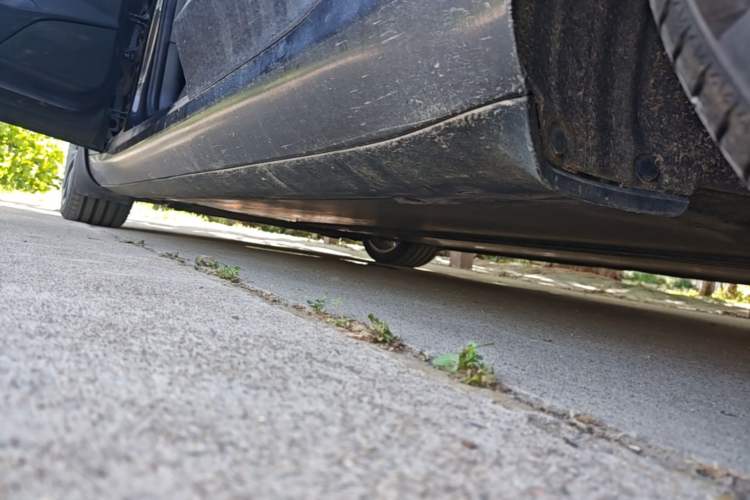 Used Tesla Model 3 2021 Performance High-Performance All-Wheel-Drive Version Left Side Sill
