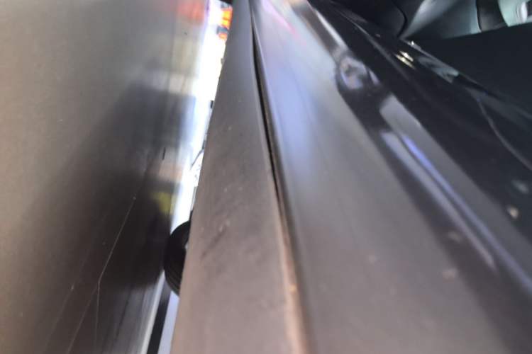 Used Tesla Model 3 2021 Standard Range Rear-Drive Upgraded Version Left Side Sill