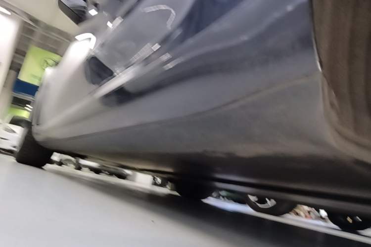 Used Tesla Model 3 2021 Standard Range Rear-Drive Upgraded Version Left Side Sill