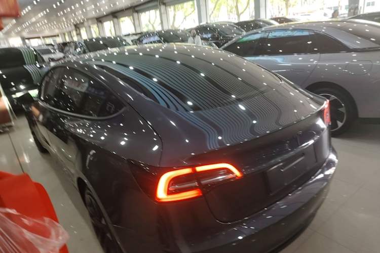 Used Tesla Model 3 2021 Standard Range Rear-Drive Upgraded Version Rear Left 45 Deg