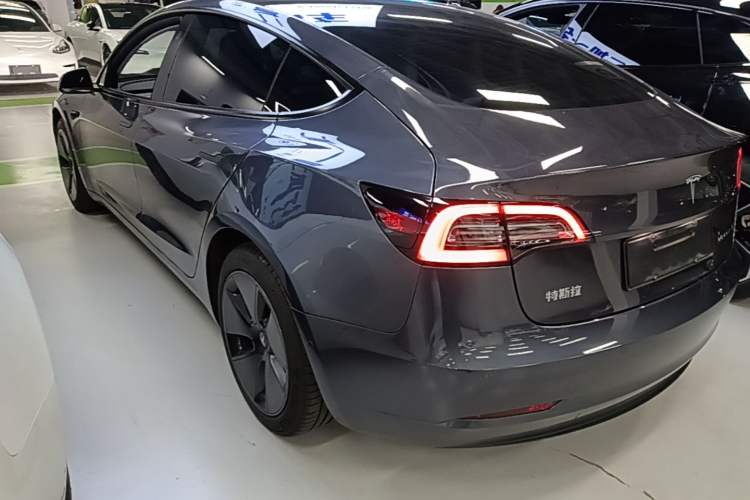 Used Tesla Model 3 2021 Standard Range Rear-Drive Upgraded Version Rear Left 45 Deg
