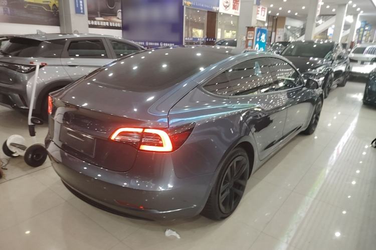 Used Tesla Model 3 2021 Standard Range Rear-Drive Upgraded Version Rear Right 45 Deg
