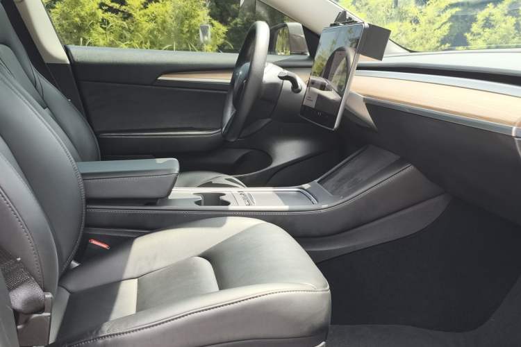 Used Tesla Model 3 2021 Standard Range Rear-Wheel Drive Upgraded Version 3D6 Right Front Seat