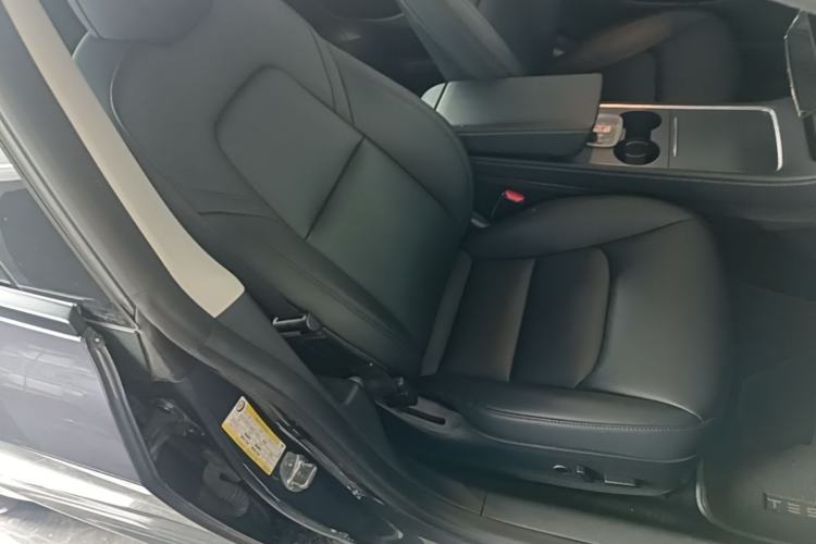 Used Tesla Model 3 2021 Standard Range Rear-Drive Upgraded Version Right Front Seat