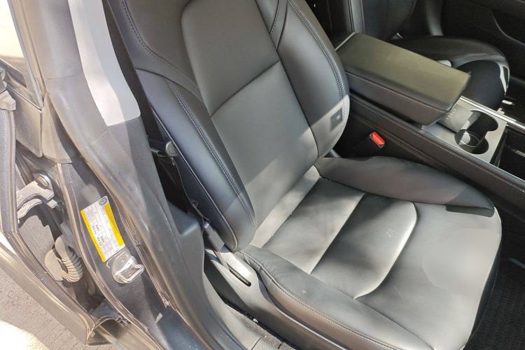 Used Tesla Model 3 2021 Revised Performance Version with All-Wheel Drive 3D1 Right Front Seat