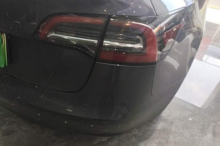 Used Tesla Model 3 2021 Standard Range Rear-Wheel Drive Upgraded Version 3D6 Right Rear Taillight