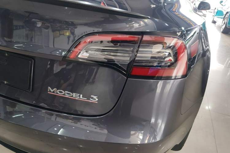 Used Tesla Model 3 2021 Performance High-Performance All-Wheel-Drive Version Right Rear Taillight