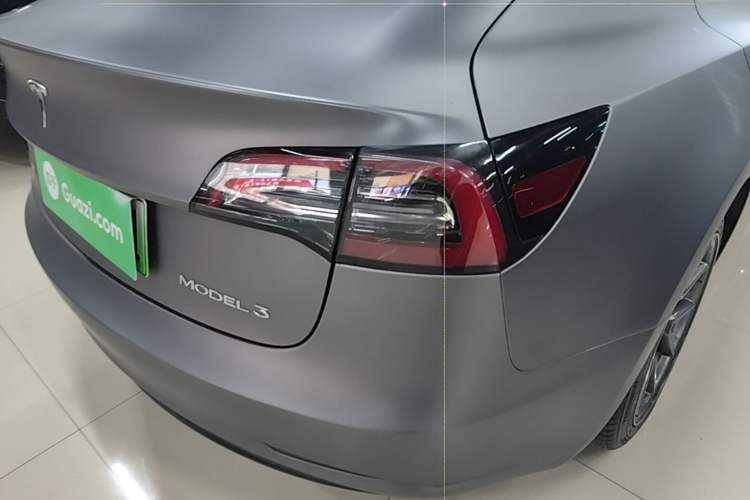 Used Tesla Model 3 2021 Standard Range Rear-Drive Upgraded Version Right Rear Taillight