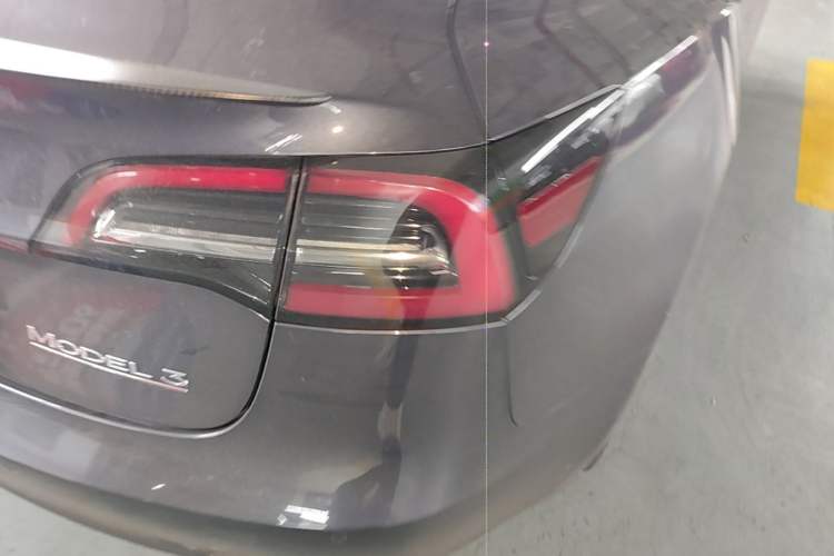 Used Tesla Model 3 2021 Revised Version II – Performance High-Performance All-Wheel-Drive Edition Right Rear Taillight