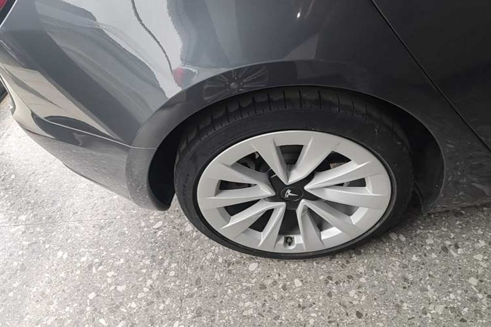 Used Tesla Model 3 2021 Standard Range Rear-Drive Upgraded Version Right Rear Wheel Hub