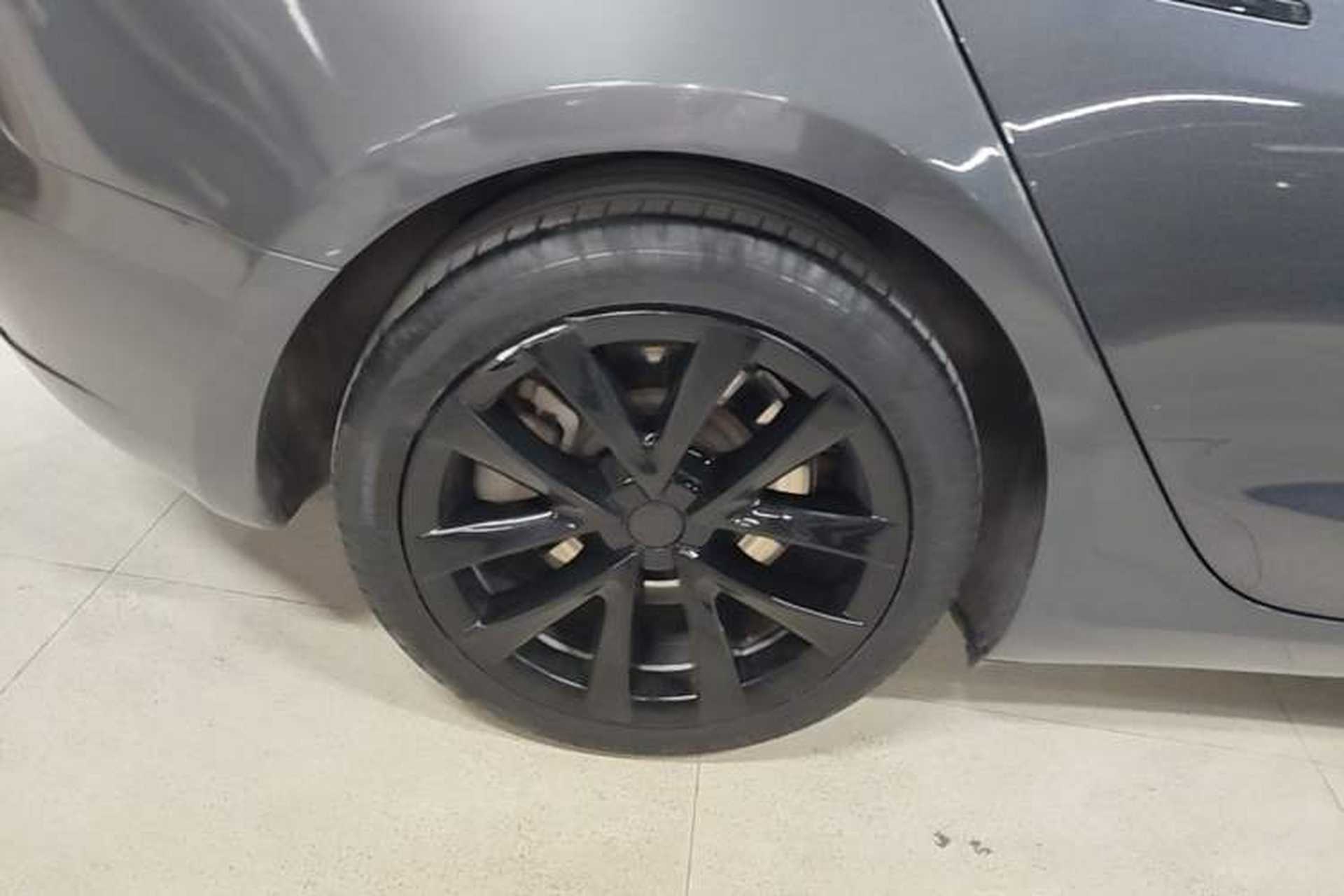 Used Tesla Model 3 2021 Revised Version Standard Range Rear-Wheel Drive Upgraded Edition 3D1 Right Rear Wheel Hub