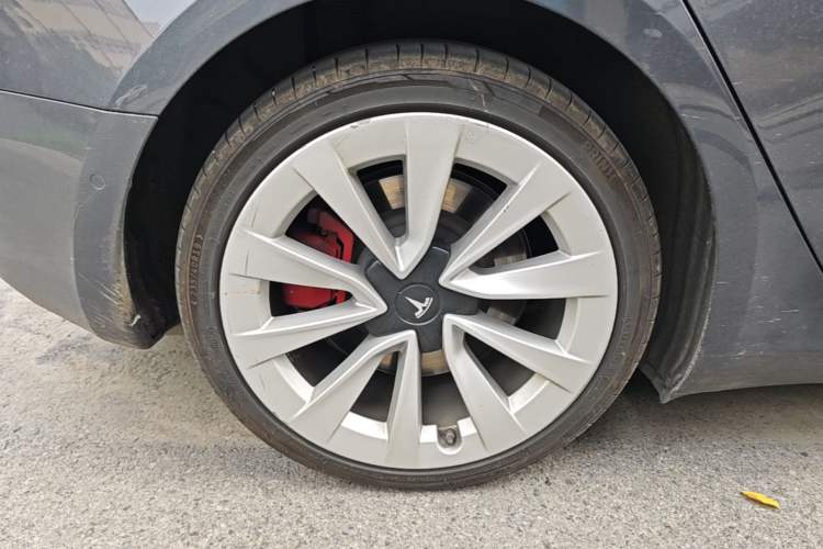 Used Tesla Model 3 2021 Revised Version Standard Range Rear-Wheel Drive Upgraded Edition 3D1 Right Rear Wheel Hub