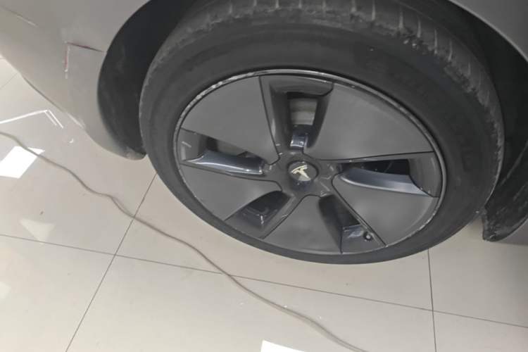 Used Tesla Model 3 2021 Revised Version Standard Range Rear-Wheel Drive Upgraded Edition 3D1 Right Rear Wheel Hub