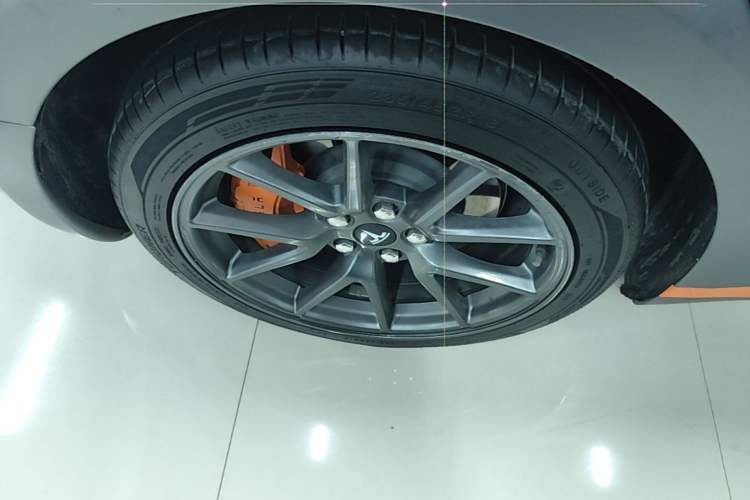 Used Tesla Model 3 2021 Standard Range Rear-Drive Upgraded Version Right Rear Wheel Hub