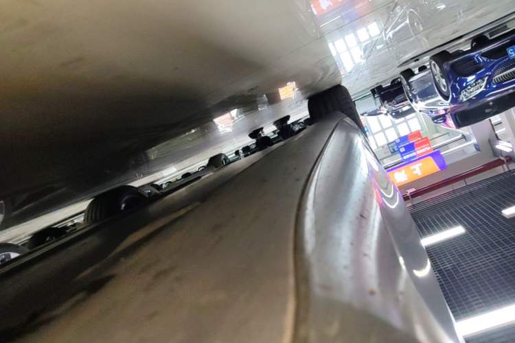 Used Tesla Model 3 2021 Standard Range Rear-Wheel Drive Upgraded Version 3D6 Right Side Sill