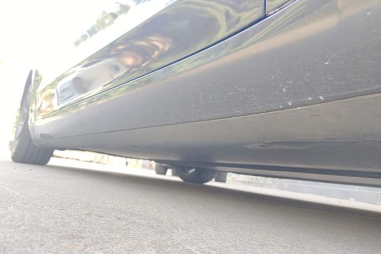 Used Tesla Model 3 2021 Standard Range Rear-Wheel Drive Upgraded Version 3D6 Right Side Sill
