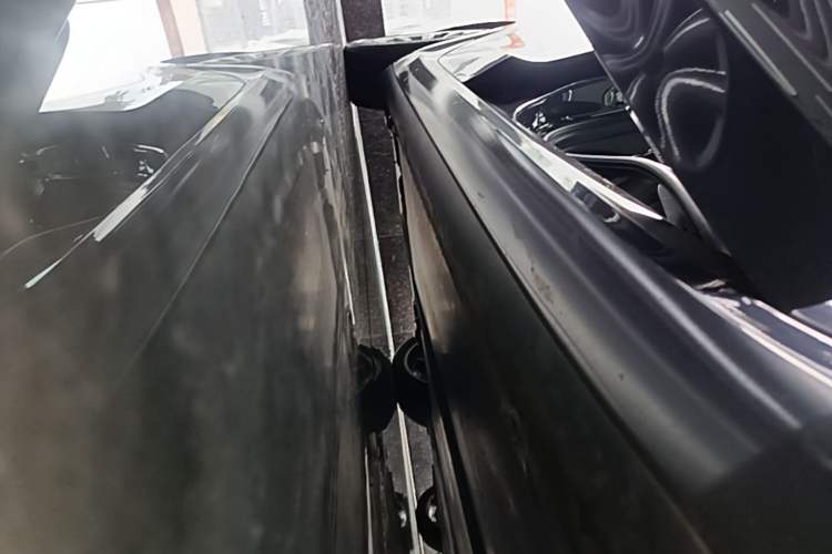 Used Tesla Model 3 2021 Standard Range Rear-Drive Upgraded Version Right Side Sill