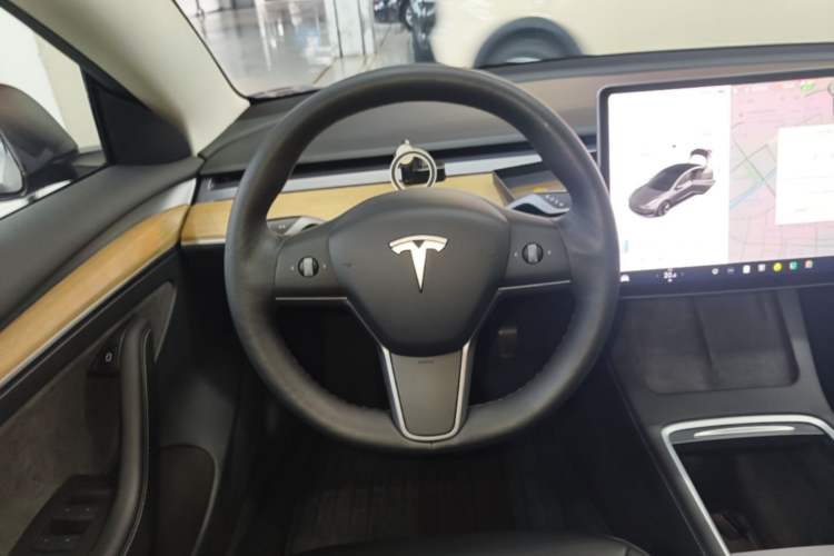 Used Tesla Model 3 2021 Standard Range Rear-Wheel Drive Upgraded Version 3D6 Steering Wheel