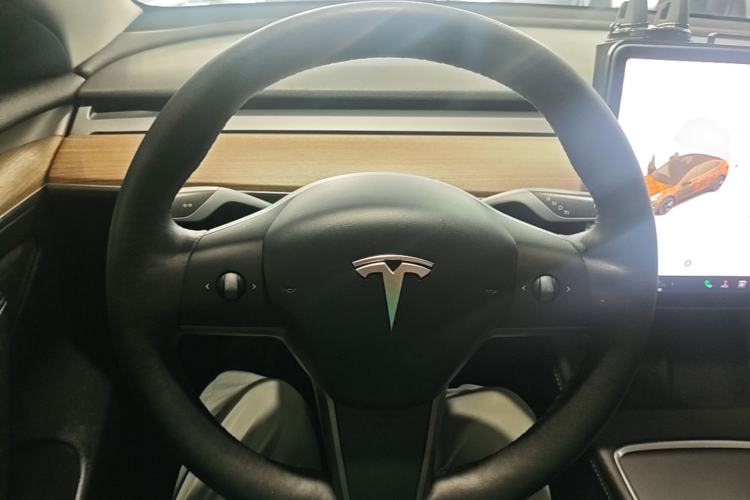 Used Tesla Model 3 2021 Standard Range Rear-Wheel Drive Upgraded Version 3D6 Steering Wheel