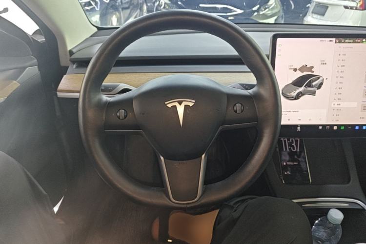 Used Tesla Model 3 2021 Standard Range Rear-Wheel Drive Upgraded Version 3D6 Steering Wheel