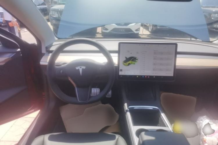 Used Tesla Model 3 2021 Performance High-Performance All-Wheel-Drive Version 3D6 Steering Wheel