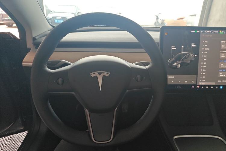 Used Tesla Model 3 2021 Standard Range Rear-Wheel Drive Upgraded Version 3D6 Steering Wheel