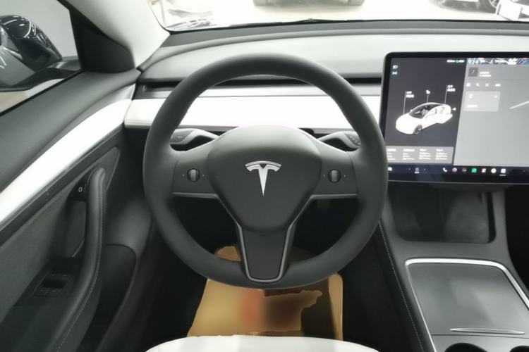 Used Tesla Model 3 2021 Standard Range Rear-Wheel Drive Upgraded Version 3D6 Steering Wheel