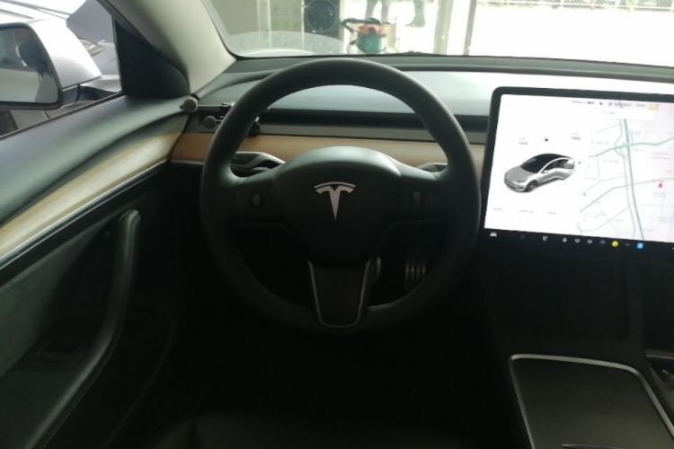 Used Tesla Model 3 2021 Performance High-Performance All-Wheel-Drive Version 3D6 Steering Wheel