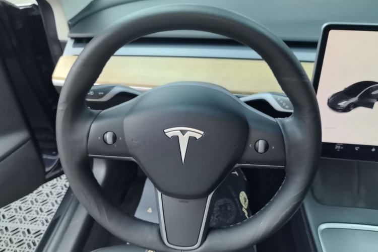 Used Tesla Model 3 2021 Standard Range Rear-Wheel Drive Upgraded Version 3D6 Steering Wheel