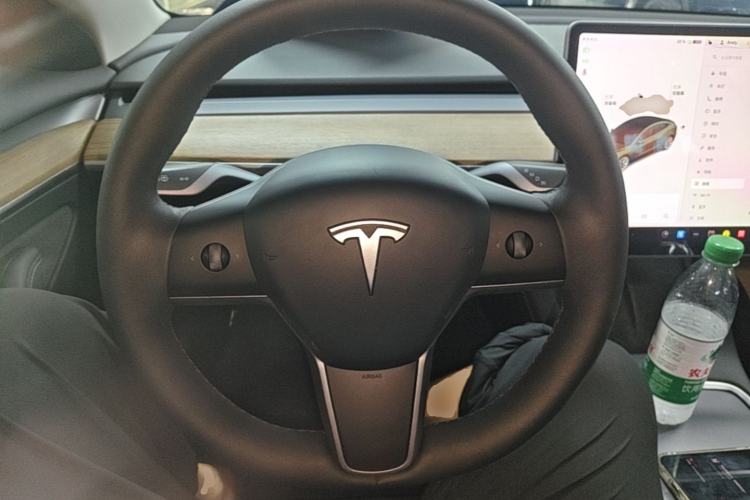 Used Tesla Model 3 2021 Standard Range Rear-Wheel Drive Upgraded Version 3D6 Steering Wheel