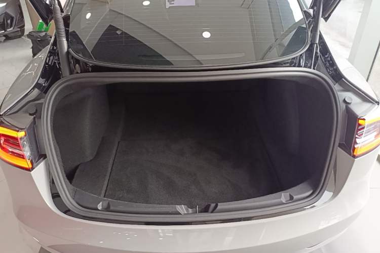 Used Tesla Model 3 2021 Standard Range Rear-Wheel Drive Upgraded Version 3D6 Trunk