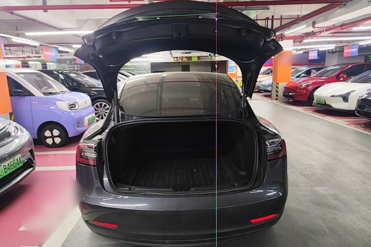 Used Tesla Model 3 2021 Revised Version II – Performance High-Performance All-Wheel-Drive Edition Trunk