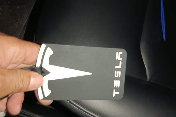 Used Tesla Model 3 2021 Revised Version Standard Range Rear-Wheel Drive Upgraded Edition 3D1 Vehicle Key
