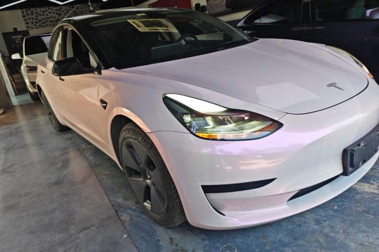 Used Tesla Model 3 2021 Standard Range Rear-Drive Upgraded Version Front Right 45 Deg