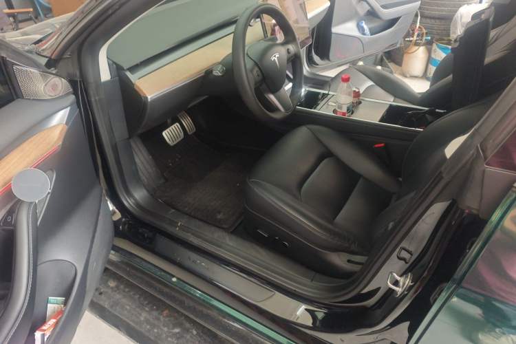 Used Tesla Model 3 2021 Revised Version II – Performance High-Performance All-Wheel-Drive Edition Driver Seat