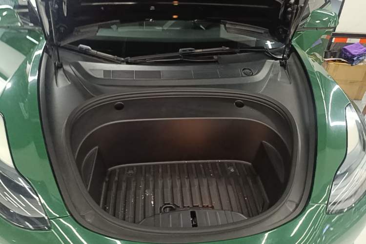 Used Tesla Model 3 2021 Standard Range Rear-Wheel Drive Upgraded Version 3D6 Engine Bay