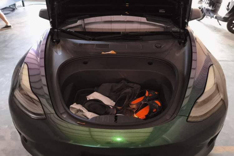 Used Tesla Model 3 2021 Performance High-Performance All-Wheel-Drive Version 3D6 Engine Bay