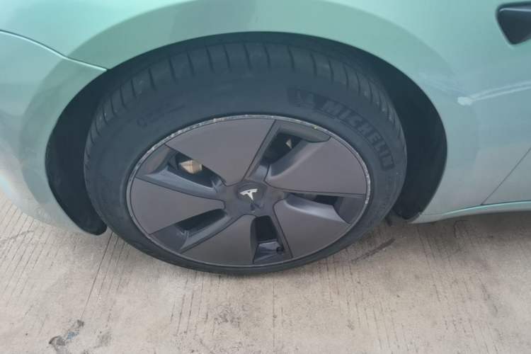 Used Tesla Model 3 2021 Standard Range Rear-Drive Upgraded Version Left Front Wheel Hub