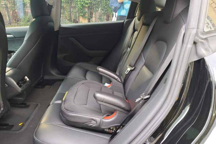 Used Tesla Model 3 2021 Standard Range Rear-Drive Upgraded Version Left Rear Seat