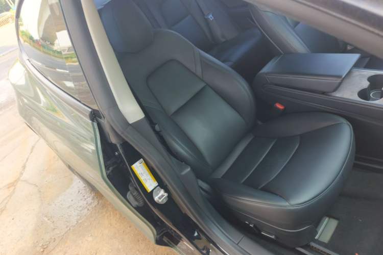 Used Tesla Model 3 2021 Standard Range Rear-Drive Upgraded Version Right Front Seat