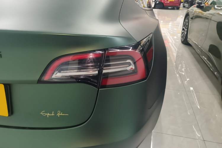 Used Tesla Model 3 2021 Revised Version Standard Range Rear-Wheel Drive Upgraded Edition 3D1 Right Rear Taillight