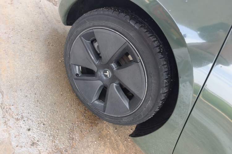 Used Tesla Model 3 2021 Standard Range Rear-Drive Upgraded Version Right Rear Wheel Hub