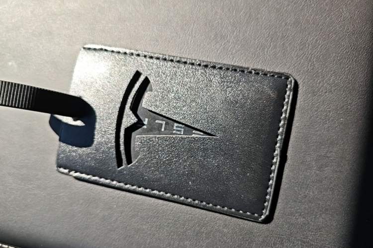 Used Tesla Model 3 2021 Standard Range Rear-Wheel Drive Upgraded Version 3D6 Vehicle Key
