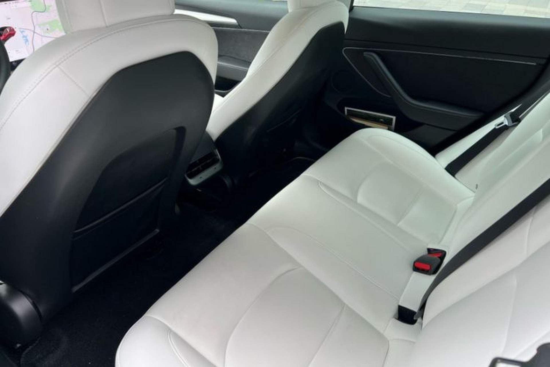 Used Tesla Model 3 2021 Standard Range Rear-Wheel Drive Upgraded Version 3D6 Interior 3