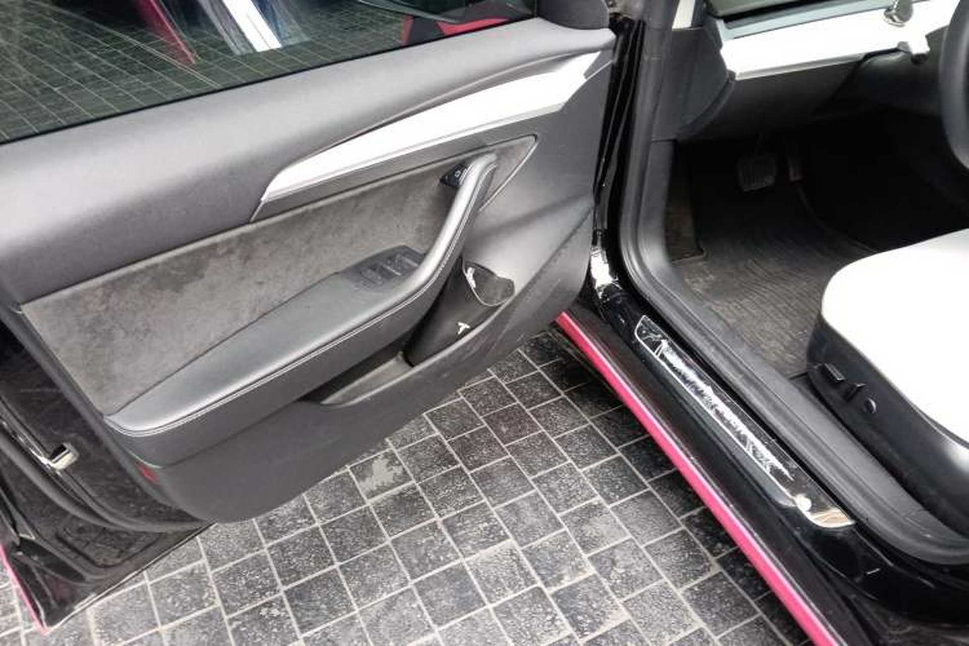Used Tesla Model 3 2021 Standard Range Rear-Drive Upgraded Version Interior 3