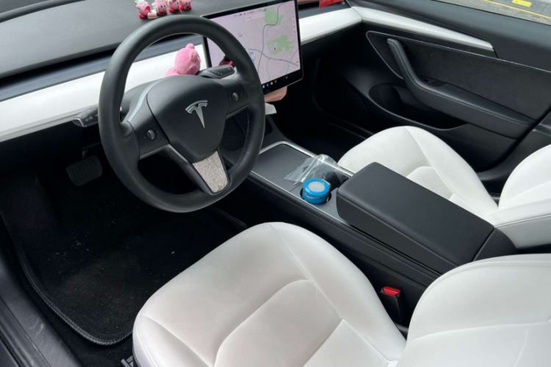 Used Tesla Model 3 2021 Standard Range Rear-Wheel Drive Upgraded Version 3D6 Interior 4
