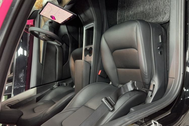 Used Tesla Model 3 2021 Standard Range Rear-Drive Upgraded Version Interior 4