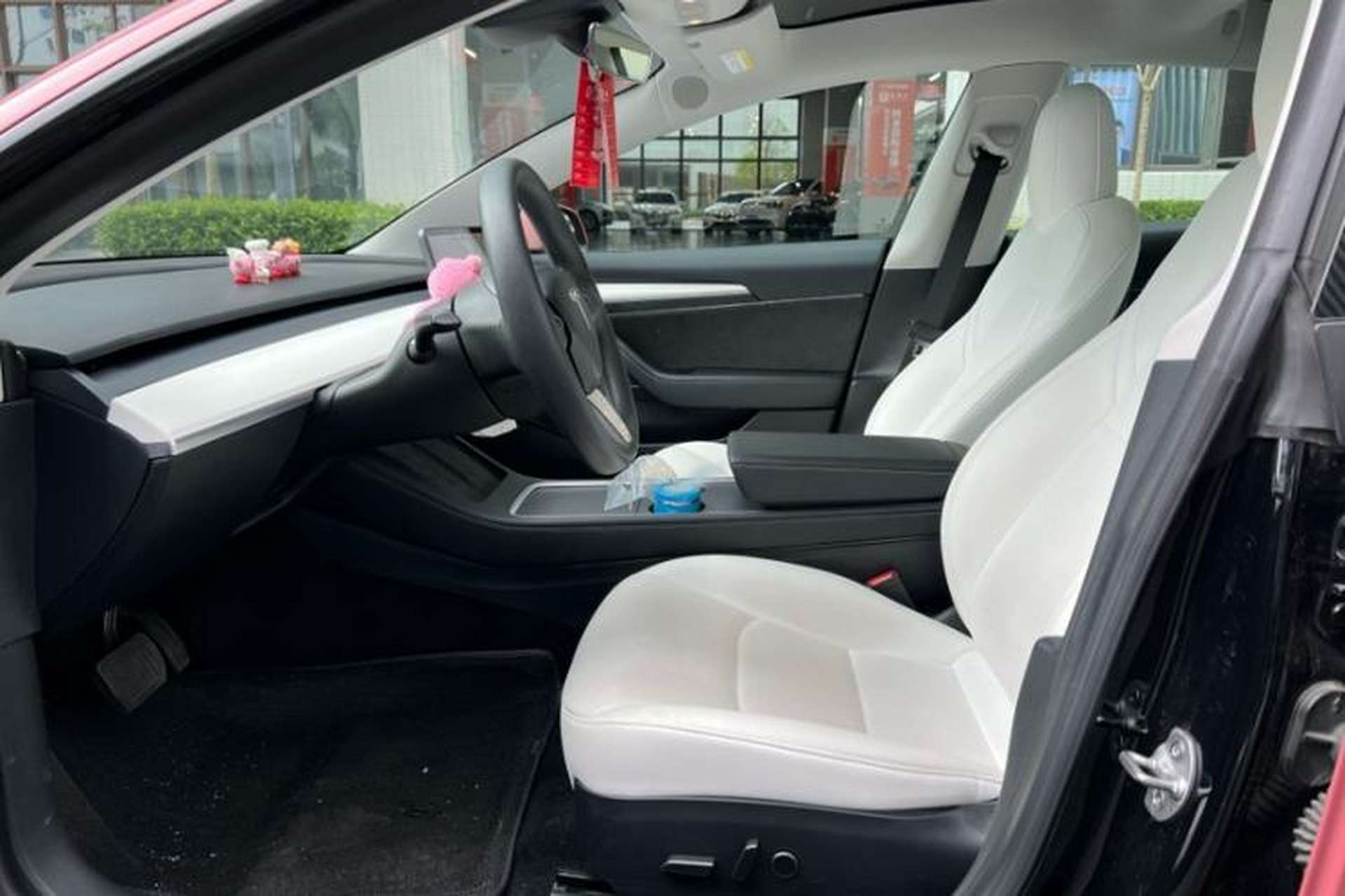 Used Tesla Model 3 2021 Standard Range Rear-Wheel Drive Upgraded Version 3D6 Interior 5