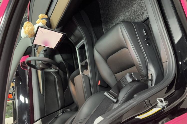 Used Tesla Model 3 2021 Standard Range Rear-Drive Upgraded Version Interior 5