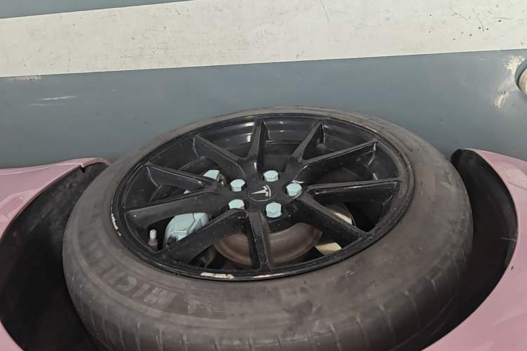 Used Tesla Model 3 2021 Revised Version Standard Range Rear-Wheel Drive Upgraded Edition 3D1 Left Front Wheel Hub